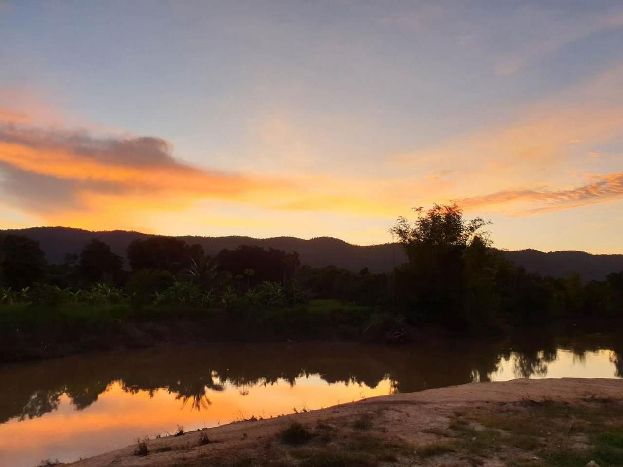 Khla Lodge กำปอต ภายนอก รูปภาพ
